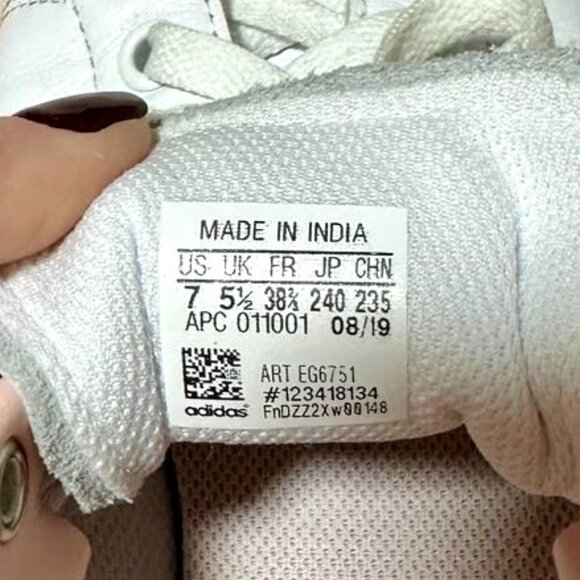 ADIDAS SAM SMITH SNEAKERS SIZE 7 - Picture 5 of 5